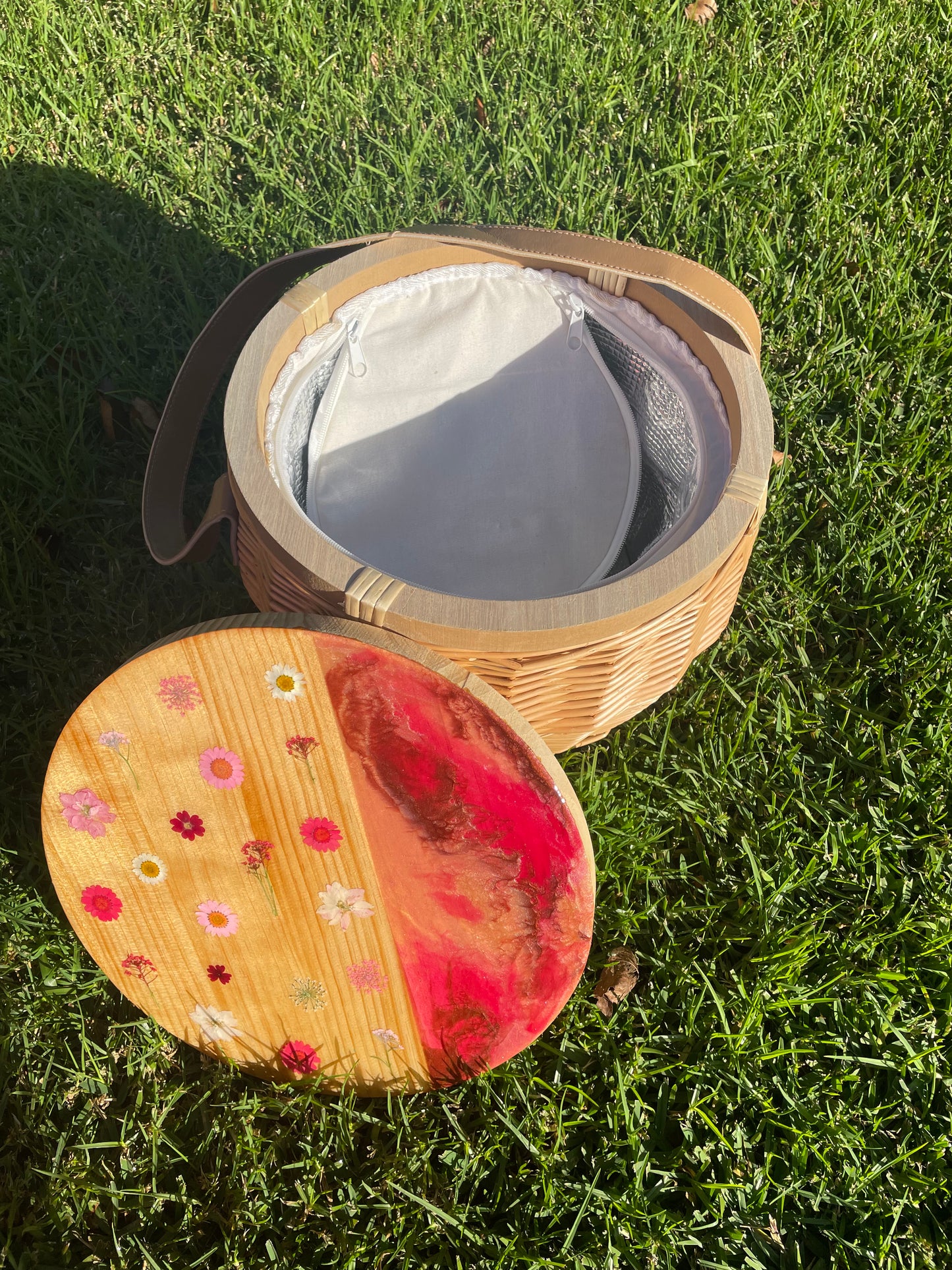 Picnic Basket - Insulated - Pink Flowers