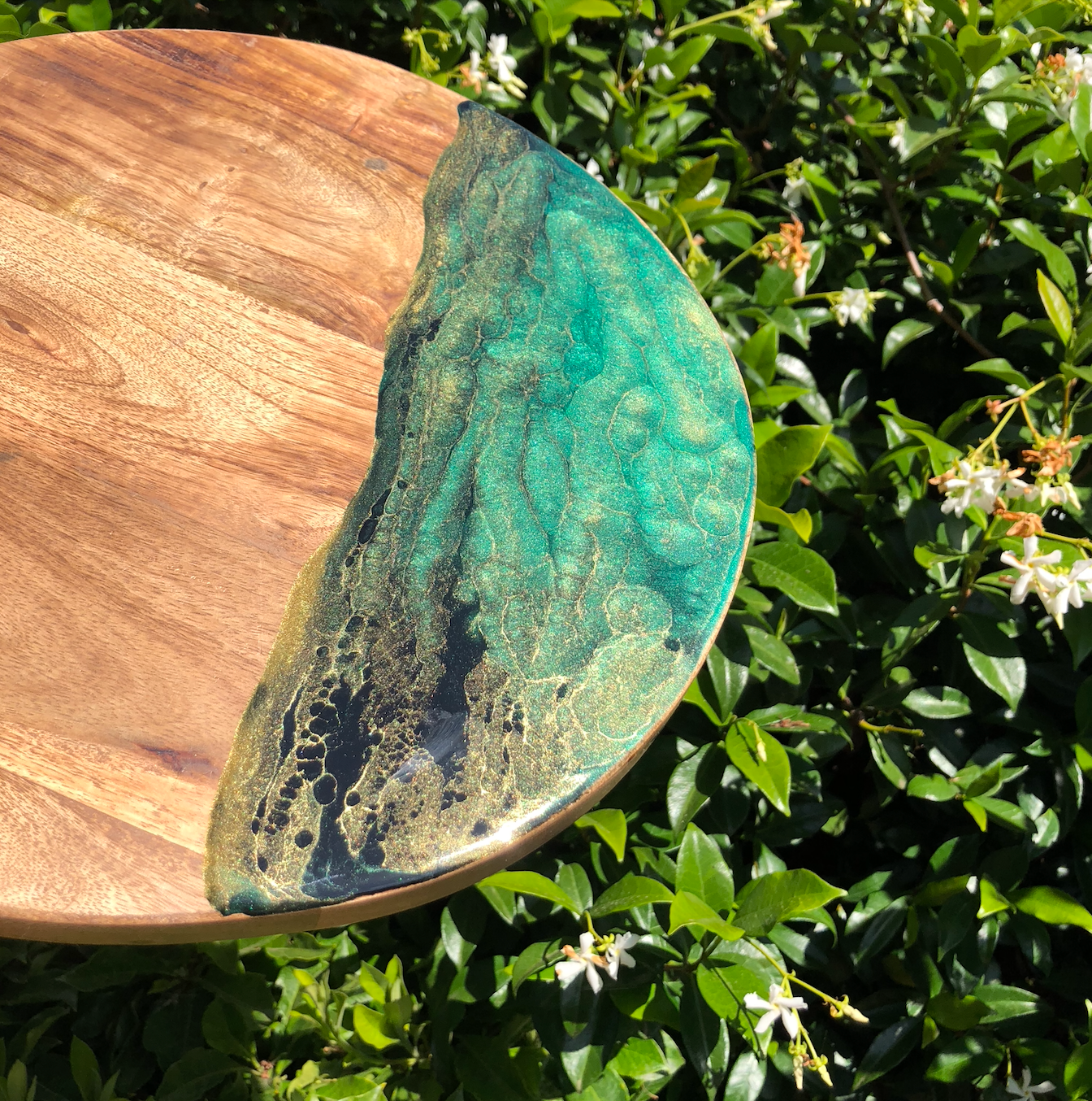 Serving Board - Green, Black, Gold